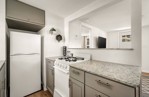 Fort Smith House | One bedroom duplex in desirable Park Hill