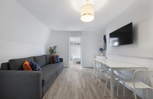 Archway Apartment | One Bedroom Flat Opposite Archway Station