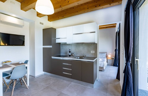 Diano d'Alba Apartment | ONE BEDROOM HOLIDAY FLAT WITH VIEW