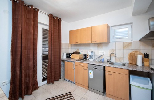 Sibuljina Apartment | One bedroom apartment with balcony and sea view Tribanj Šibuljina, Paklenica (A-17818-c)