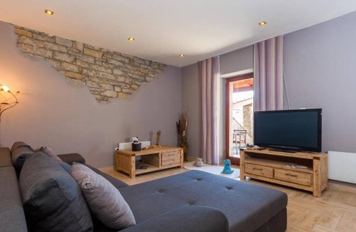 Koper House | One Bedroom Istrian House La Bora