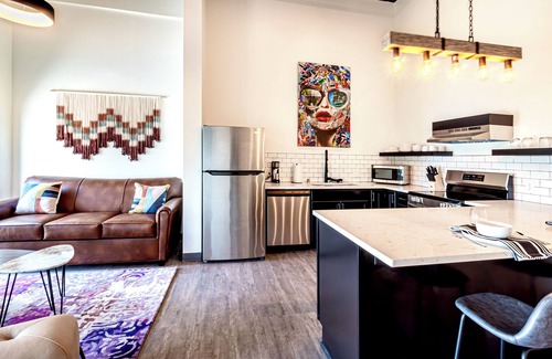 Madison House | One Bedroom King with views of the heart of downtown.