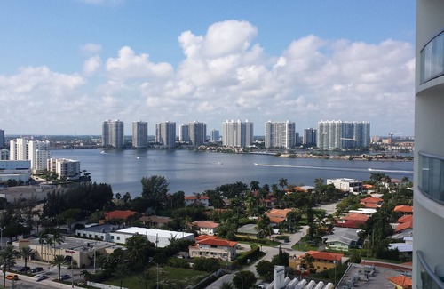 Sunny Isles Beach Apartment | One Bedroom Ocean Front Suite with Breathtaking Views and Private Balcony