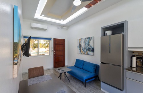 Zamboanguita Apartment | One bedroom Oceanfront Apartment by Green Turtle Residences.
