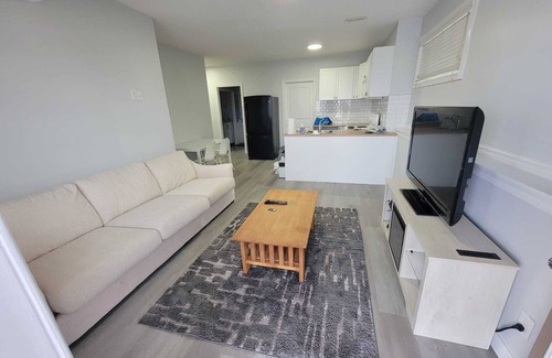 Airdrie Apartment | One Bedroom on the Pond with a Full Kitchen