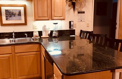 Four O'Clock Condo | One bedroom one bath march 20 and 21 two nights 2024