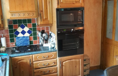 Furness Vale House | ONE BEDROOM PEAK DISTRICT COTTAGE 2MINS WALK TO PEAK FOREST CANAL