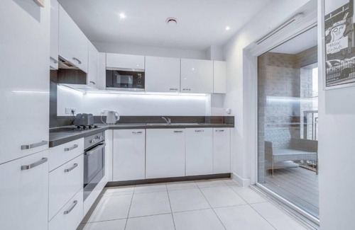 Alton Barnes Apartment | One Bedroom Serviced Accommodation in London Catford close to Lewisham
