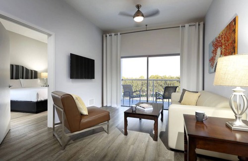 Celebration Hotel | One Bedroom Suite at Meliá Orlando Celebration Resort, Free Parking