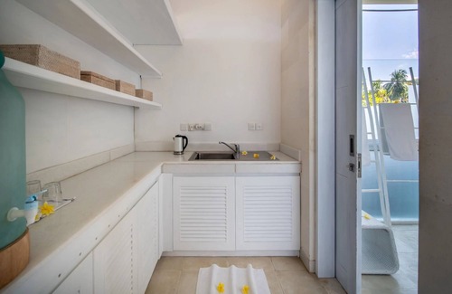 Seraya Villa | One Bedroom Sunshine Suite With Ocean View