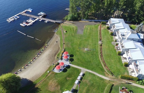 Shawnigan Lake Condo | One Bedroom Superior Lakefront Condo!