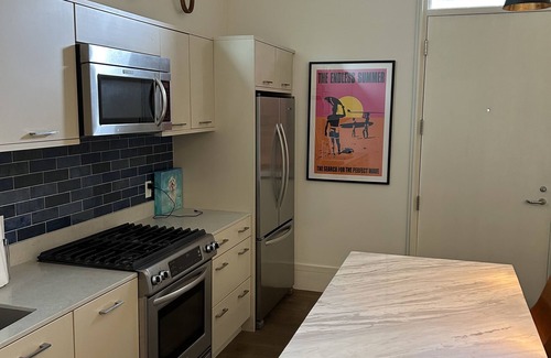 West Riverside Apartment | One bedroom unit steps away from Audubon Park
