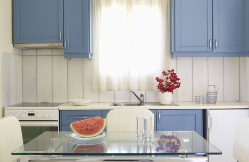 Agios Prokopios House | One bedroom villa with 1.5 bathrooms, sea view, breakfast incl.