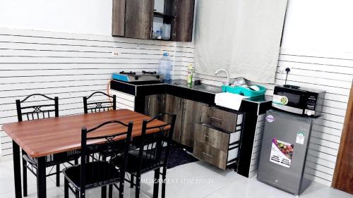 Manyimbo Apartment | One Bedroom with 2 Beds at Kisimani Heights