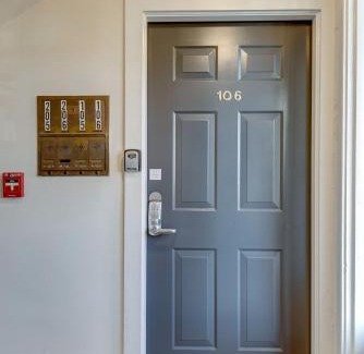 Nashville Apartment | One BR by Vanderbilt Close to Music Row -106