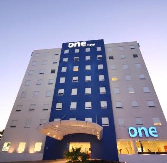 Ciudad del Carmen Hotel | One Ciudad del Carmen Concordia