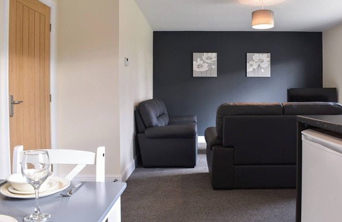 Preston Cottage | One Dorchester Drive - UK32037