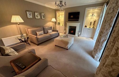 Gleneagles Apartment | One Dunbar Court Gleneagles Village