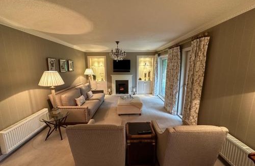 Gleneagles Apartment | One Dunbar Court Gleneagles Village