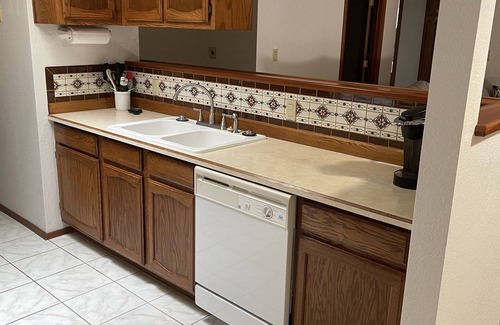 Las Cruces House | One half mile from highway 70 to El Paso, Albuquerque and White Sands