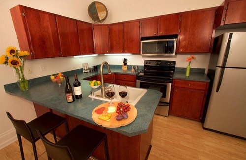 Walla Walla Apartment | One — King Bed, Historic Downtown Apartment in Nicely Appointed Building on Main Street
