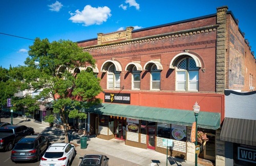 Walla Walla Apartment | One — King Bed, Historic Downtown Apartment in Nicely Appointed Building on Main Street