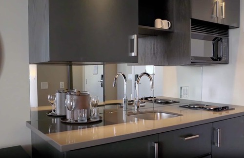 Financial District Apartment | One King West Hotel & Residence
