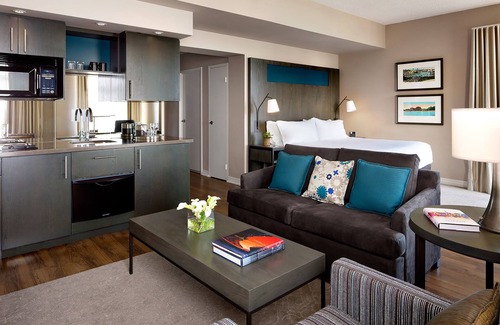 Financial District Apartment | One King West Hotel & Residence