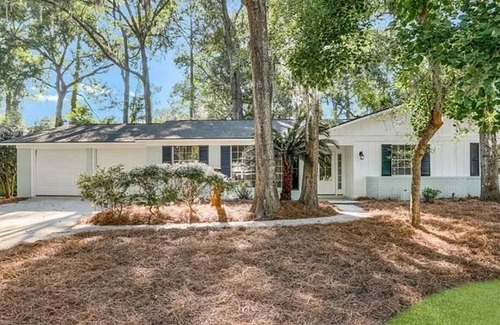 Savannah House | One-Level Home with bunk room and 70" smart TV