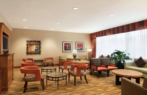 Queens House | ONE MILE FROM LAGAURDIA AIRPORT