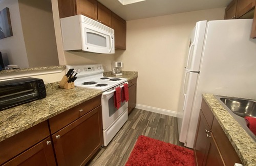 Las Vegas Condo | One Mile to Strip!