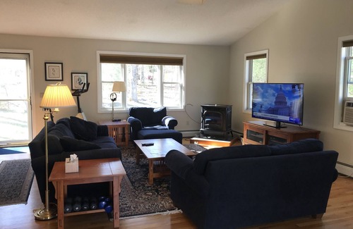 Storrs House | One month minimum. Great for visiting professors or traveling nurses.