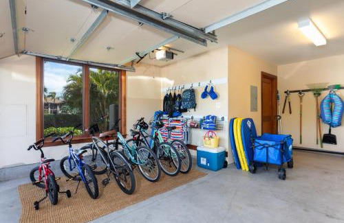 Waikoloa House | ONE OCEAN OHANA Expansive Views Exclusive Oceanfront Grotto pool plus private pool spa