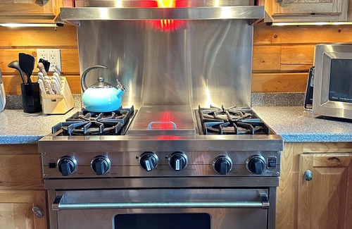 Skanee Cabin | One of a kind family retreat on Huron Bay. Hot tub & sauna available year round.