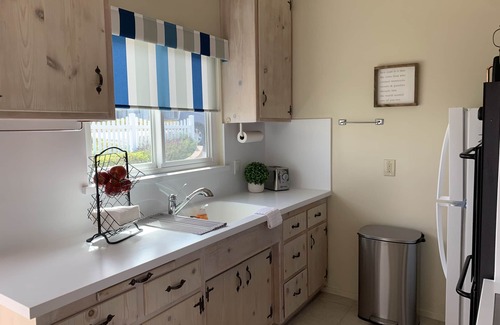 San Simeon Cottage | One of a kind property- An Acre on the Ocean & Classic Beach Cottage
