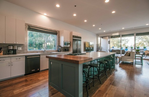 South Scottsdale Condo | One Of A Kind Spacious Luxury Old Town Loft!