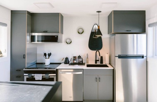 Wilmington Apartment | One-of-a-kind Stay! Beautiful Container Downtown