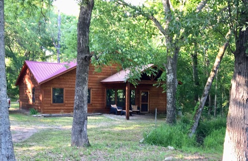 Tuskahoma Cabin | One of the Best You’ll Find! Peace & Quiet - Comfort & Charm;