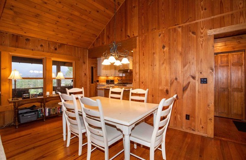 Waynesville Cabin | One of Waynesville's most treasured and historic vacation cabins