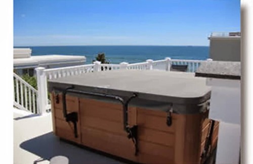 North Beach House | One off the Ocean with incredible views