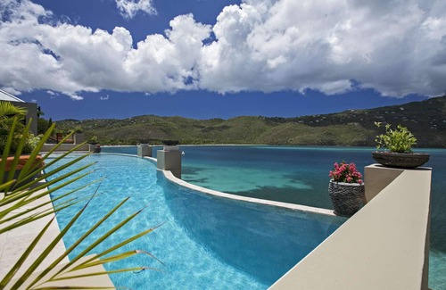 Estate Peterborg Villa | One Perfect Day Luxury villa