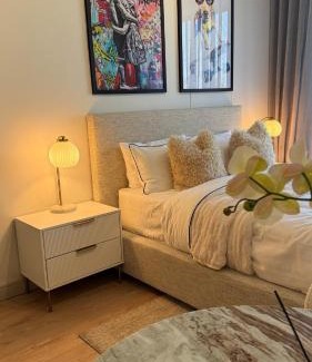 Greater Johannesburg Metropolitan Area Apartment | One Rosebank Retreat