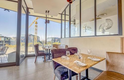 Greater Johannesburg Metropolitan Area Apartment | One Rosebank- Zero 31 Escape