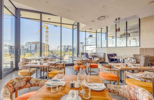 Greater Johannesburg Metropolitan Area Apartment | One Rosebank- Zero 31 Escape