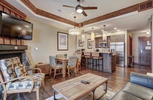 Peak 8 Condo | One Ski Hill Place - Ski In/Out. Breck's Top Luxury Resort! Peak 8