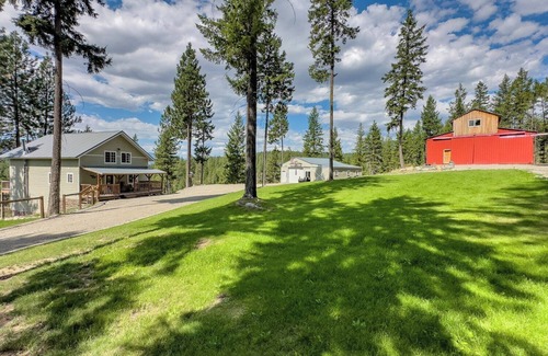 Bonners Ferry House | One Small Rv Space North of Bonners Ferry. n50 Amp, Water, Sewer. Ask about pets