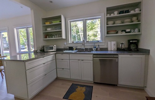 Northeast Harbor House | One Story House on Wooded Lot Near Walking Trails and Acadia National Park