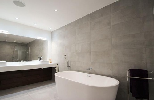 Newport House | One Tennyson