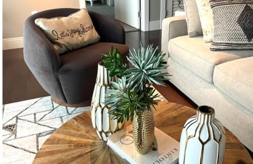 University Circle Apartment | One Univeristy Circle Oasis stay
