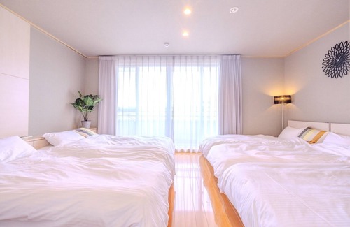 Ryuga Onsen Apartment | One whole floor of the building 55m Family room/Kochi Kōchi